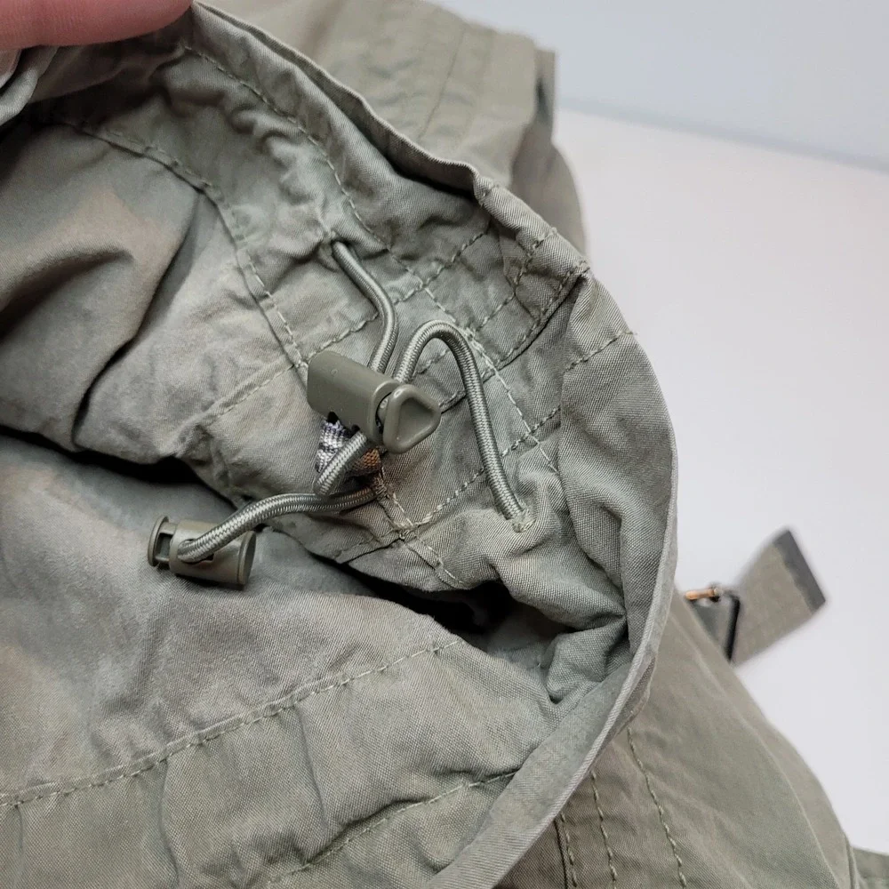 The North Face Womens Khaki Tan Outdoors Cargo Hiking Pants Size Small Belted‎